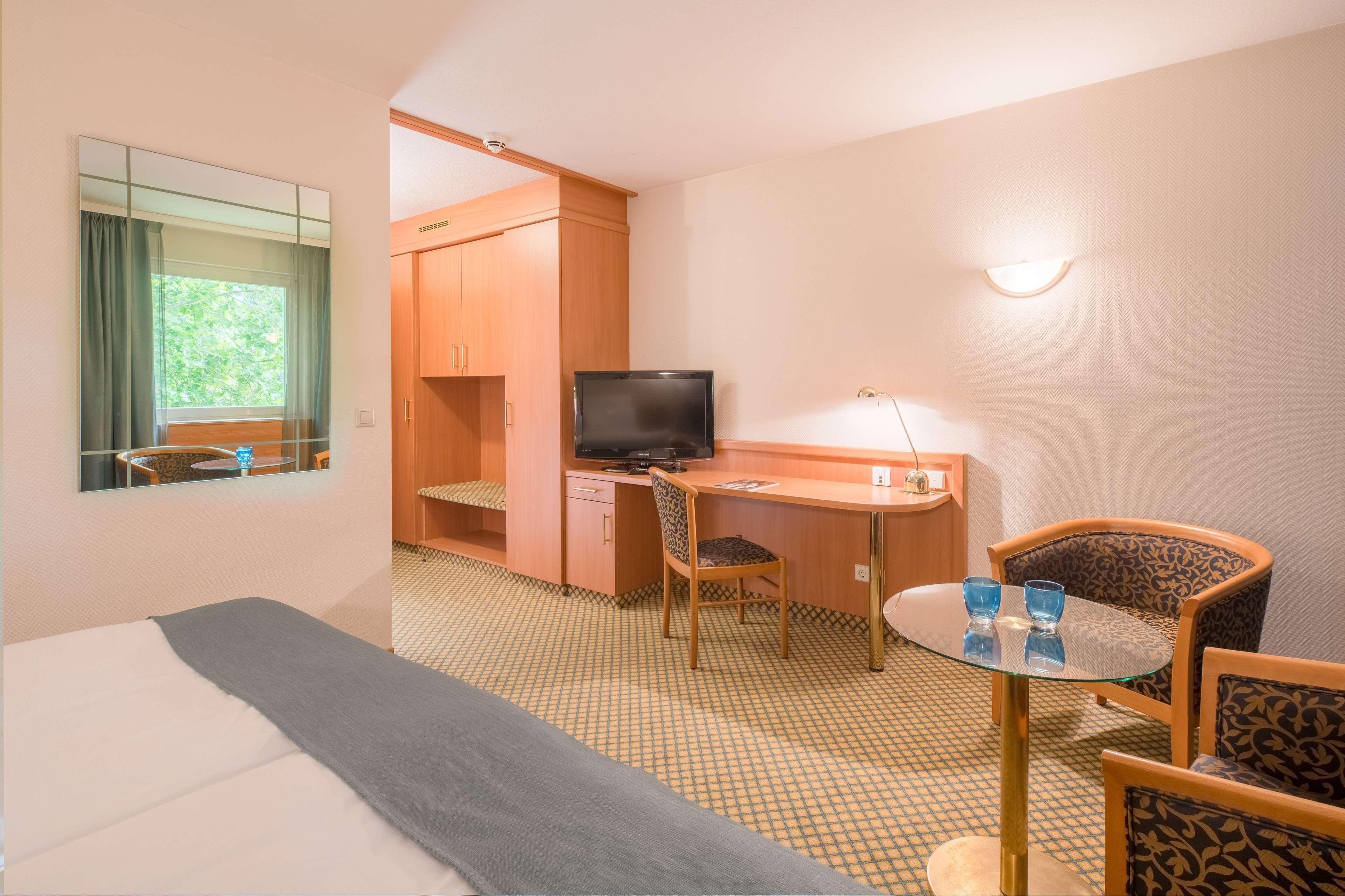 Best Western Plus Hotel Fellbach-Stuttgart Eksteriør billede